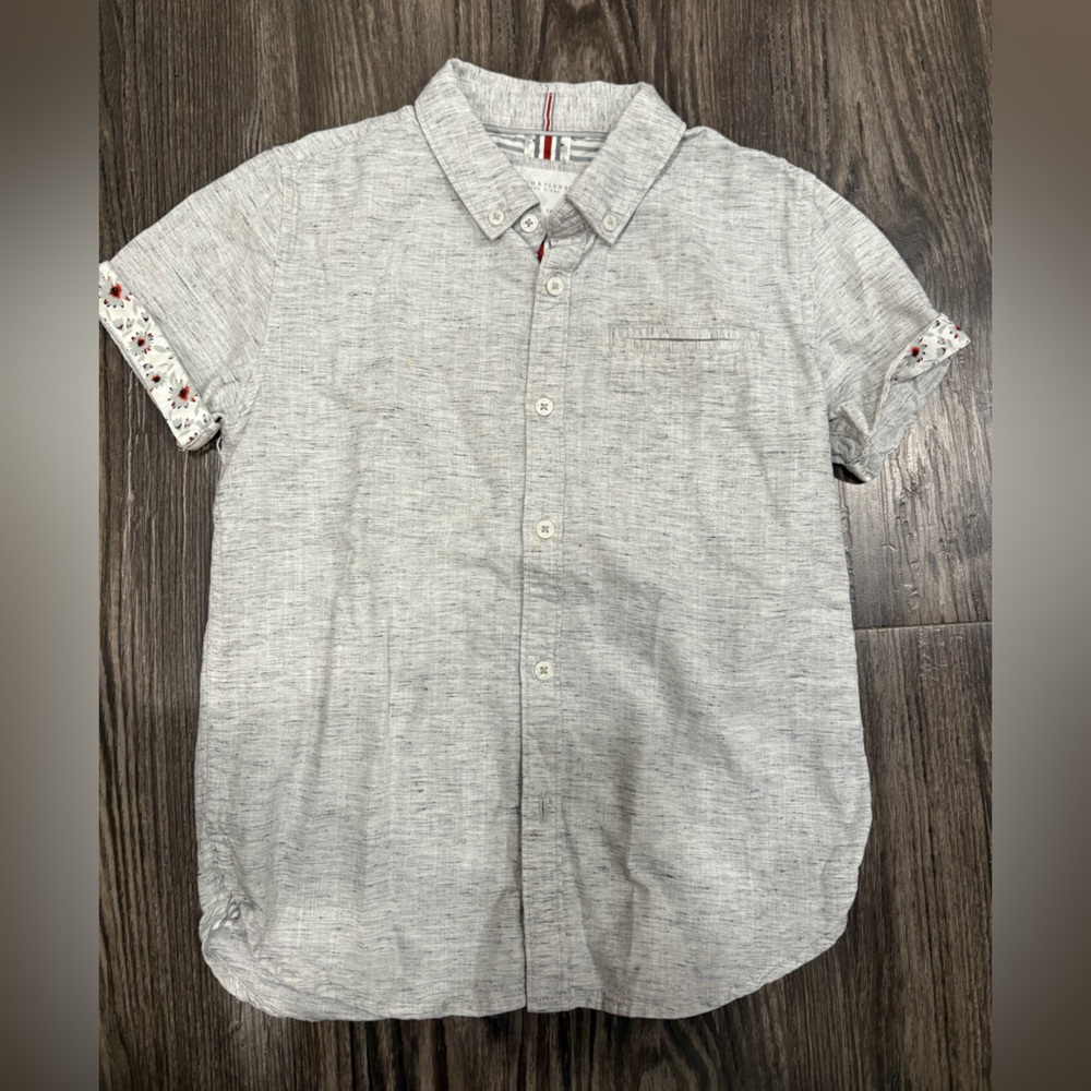 Denim & Flower Gray Kids Button-Up Shirt with floral detail
